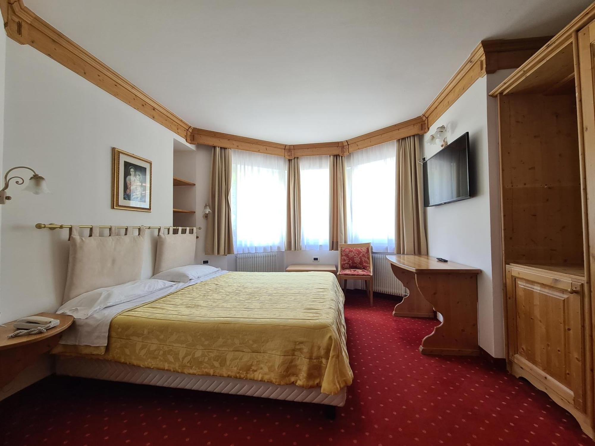 Alpenhotel Panorama Campitello di Fassa Kültér fotó