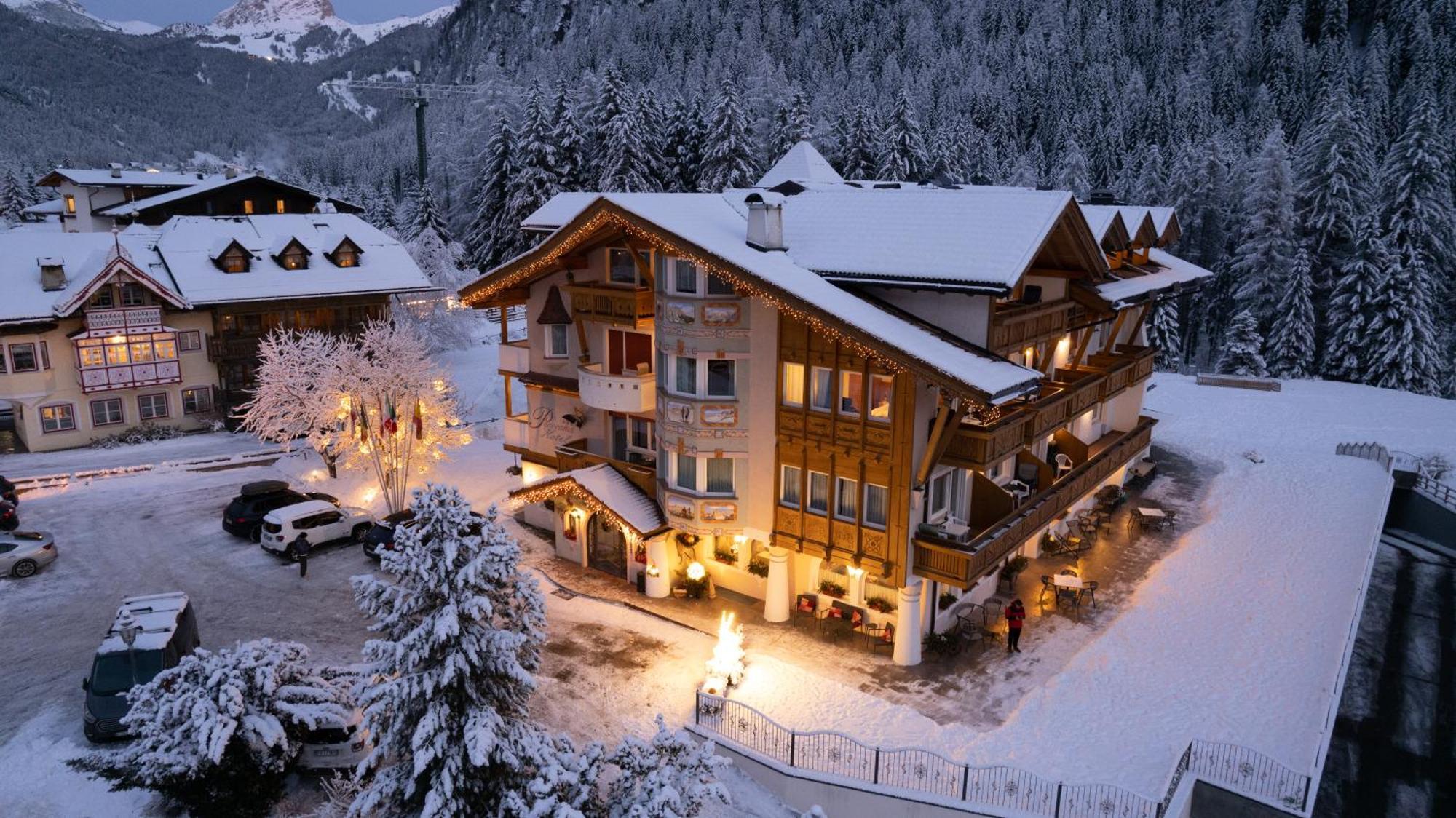 Alpenhotel Panorama Campitello di Fassa Kültér fotó